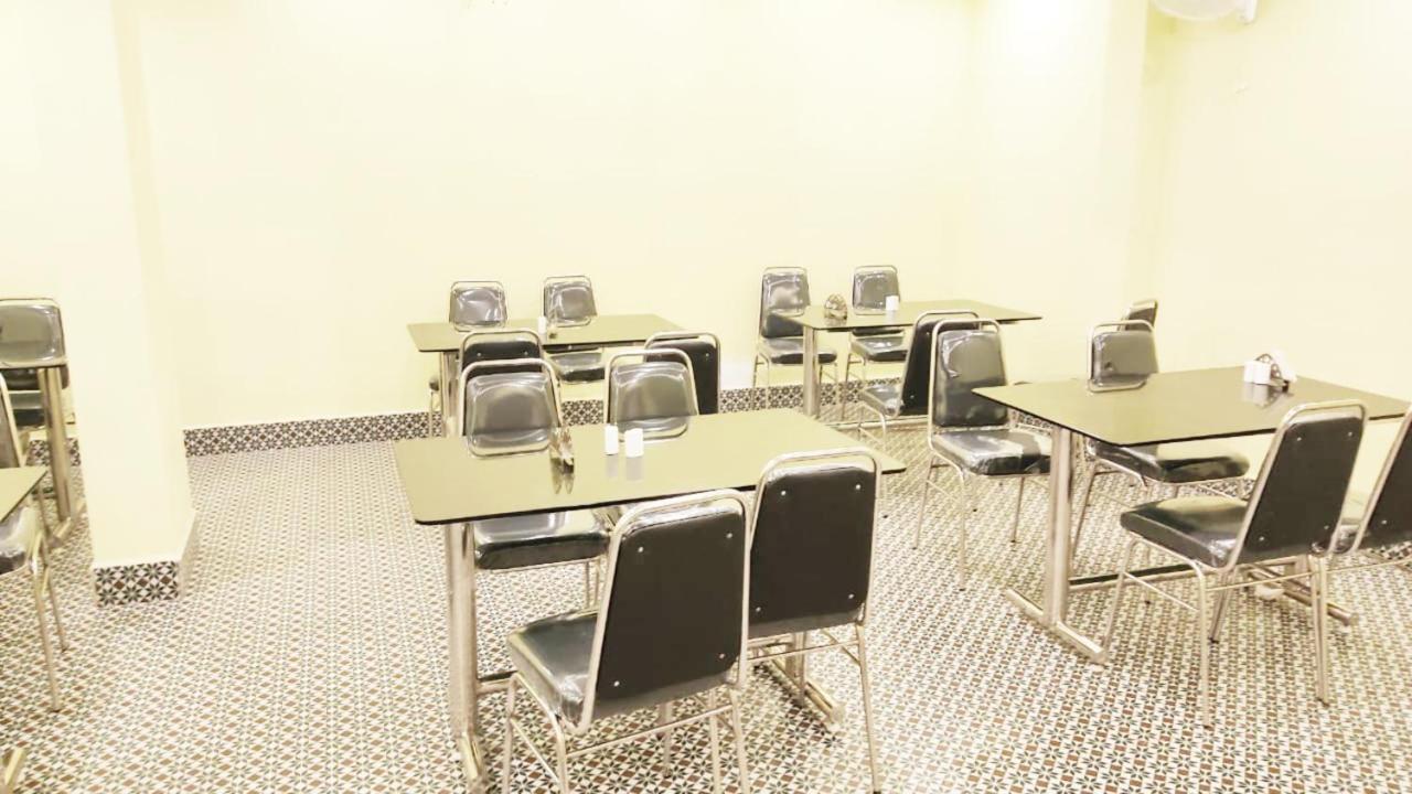 Shree Ganesh Hotel 푸리 외부 사진